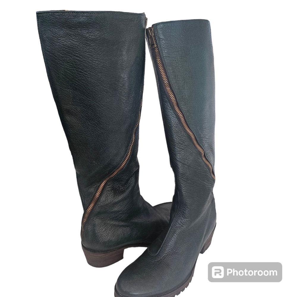Women's GIDIGIO Vero Cuoio Leather Horse Riding BootsSize 38  (8 US)  Green